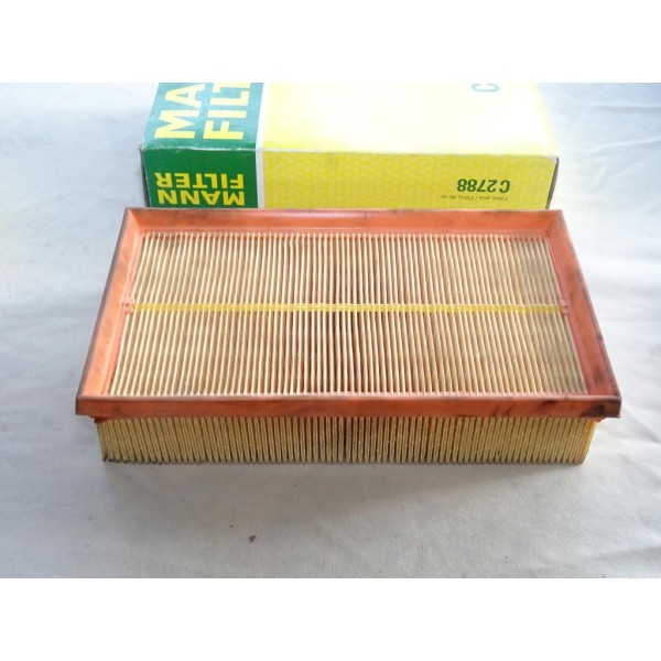 Filtre à air (sale) Mann filter C2788 pour ford transit 4 IV VE83 2.5DI 2.5TD 2.5 DI TD diesel 