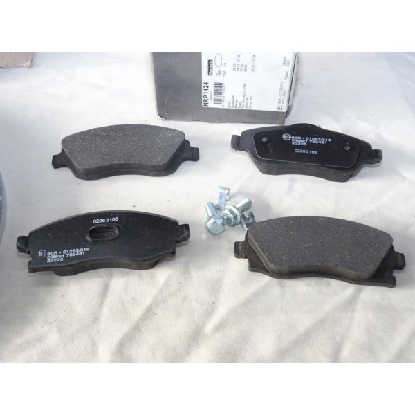 Jeu de 4 plaquettes de frein avant montage lucas Norauto NRP1424 pour opel corsa C meriva A tigra B combo C 