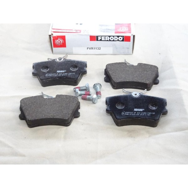 Jeu 4 plaquettes de frein avant montage lucas Ferodo FVR1132 pour volkswagen transporter T4 