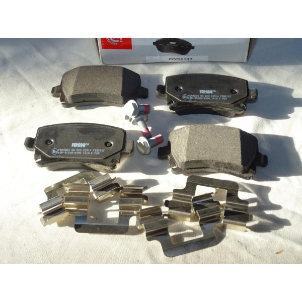 Jeu 4 plaquettes de frein arriere montage lucas Ferodo FDB5107 pour seat leon 3 III skoda superb 2 II volkswagen golf 5 6 7 V VI