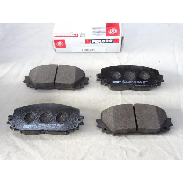 Jeu de 4 plaquettes de frein avant montage advics Ferodo FDB4081 pour toyota yaris XP9 et XP13 