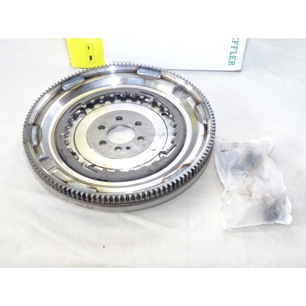 Volant moteur embrayage à double embrayage LUK 415068209 pour audi A1 A3 seat leon 2 3 II III altea ibiza 4 IV toledo 4 IV skoda