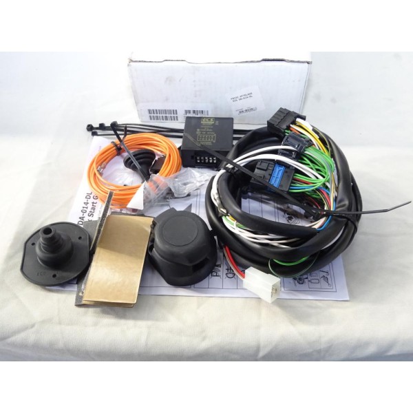 Faisceau attelage attache remorque 13 fiches multiplexe ECS DA014DL pour dacia duster 