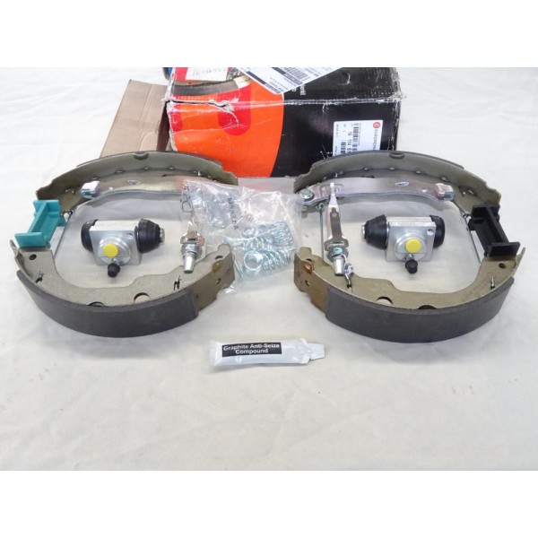 Kit frein arriere prémonté 229x42mm montage bosch Eurorepar 1611451680 pour citroen C3 DS3 berlingo 1 peugeot 207 