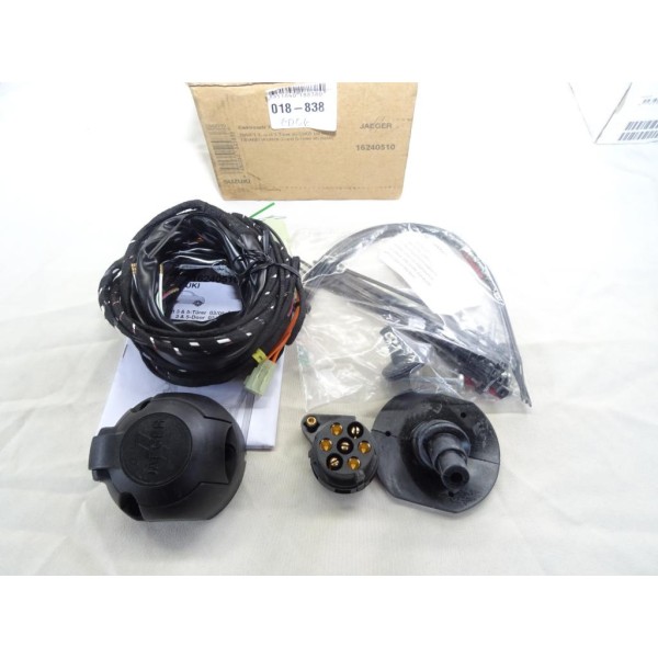 Faisceau attelage cable electrique specifique 7 poles Bosal 018838 pour suzuki swift 3 III grand vitara partir de 2005 