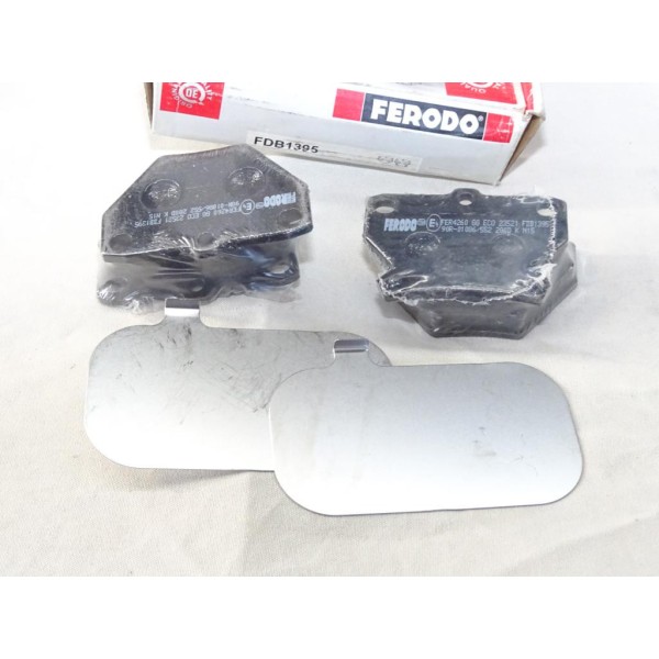 Jeu 4 plaquettes de frein arriere montage akebono Ferodo FDB1395 pour toyota corolla 8 9 VIII IX E110 E120 prius celica T230 yar