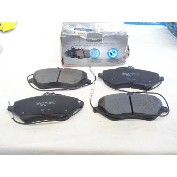 Jeu 4 plaquettes de frein avant montage TRW Norauto NRP1726 pour citroen C5 C6 peugeot 407 607 