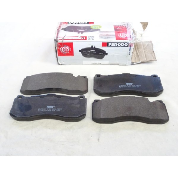 Jeu 4 plaquettes de frein avant montage brembo Ferodo FDB4218 pour BMW serie 1 et 3 I III E81 E82 E88 E90 E91 E92 E93 mini coope