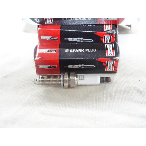 Lot 4 bougies allumage platine Champion CET15P pour alfa romeo mito fiat 500 500L punto evo panda 3 III lancia ypsilon mitsubish