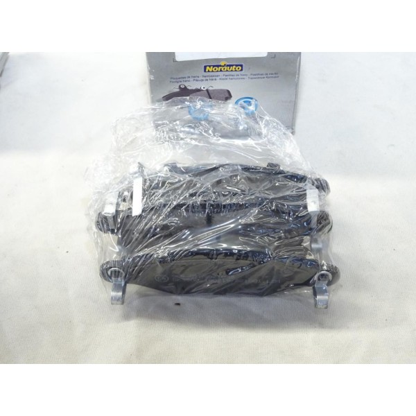 Jeu 4 plaquettes de frein avant montage bendix Norauto NRP1513 pour toyota yaris dont verso P1 P2 
