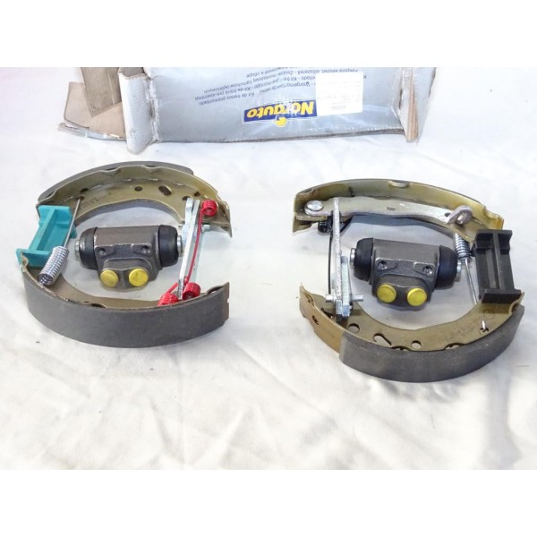 Kit frein arriere prémonté montage girling 180x32mm Norauto NKA411 pour ford fiesta 3 4 III IV ka puma mazda 121 