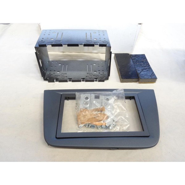Kit integration encastrement avec facade 2 DIN gris foncé Silim 2864 pour seat altea partir de 2007 