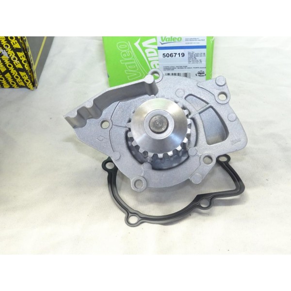 Pompe à eau et joint Valeo 506719 pour citroen C4 C5 C8 jumper 1 jumpy 2 II peugeot 307 406 407 607 boxer expert volvo C30 lanci