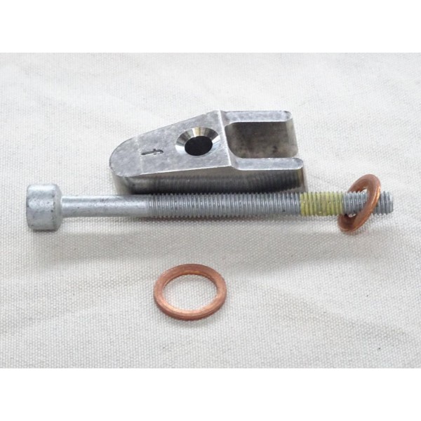 Kit etrier fixation injecteur carburant Febi 29141 pour mercedes classe C E G ML CLK CLC sprinter vito W163 W202 W203 W210 W211 