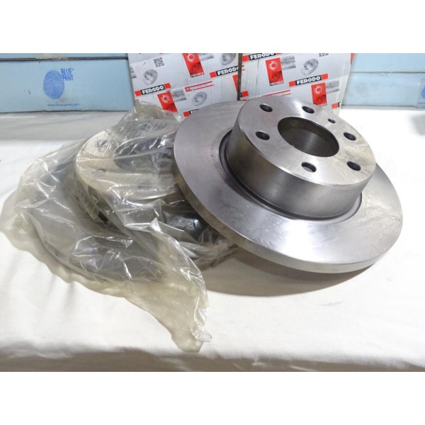 Jeu 2 disques de frein arriere plein 296mm diametre Ferodo FCR316A pour iveco daily 4 5 6 IV V VI 