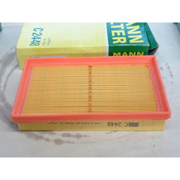 Filtre à air Mann filter C2448 pour suzuki swift 3 III 1.3 1.5 1.6 essence  