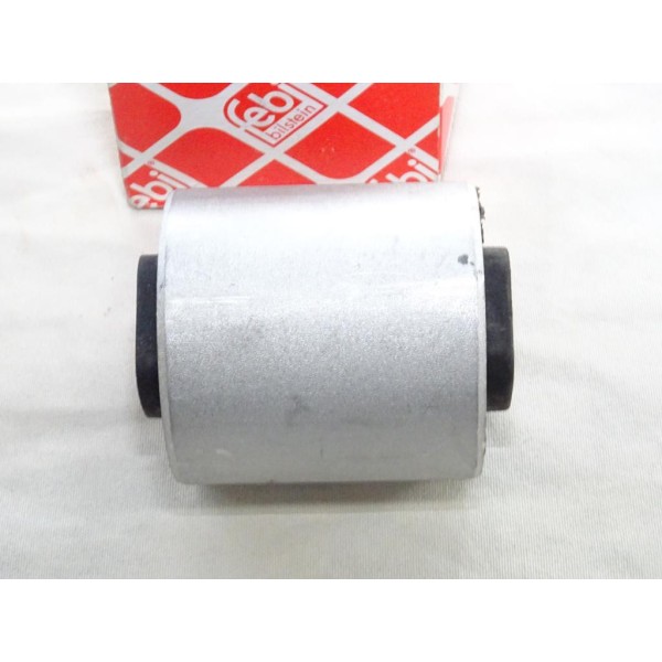 Silent bloc bras de suspension Febi 30218 pour audi A4 A5 Q5 