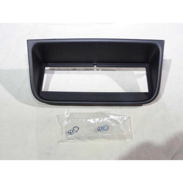 Contour cadre encadrement tableau de bord poste radio autoradio Silim 2139A pour peugeot 406 