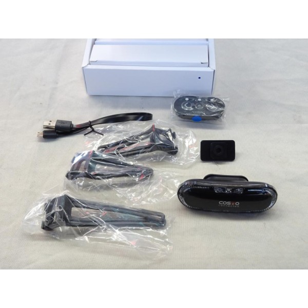 Feu lumiere arriere connecté noir Cosmo 3701169500093 pour velo 