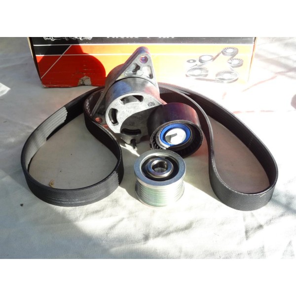 Kit courroie accessoire 7PK1113 + galet tendeur Gates K037PK1113 pour renault master 2 II trafic 2 II nissan interstar primastar