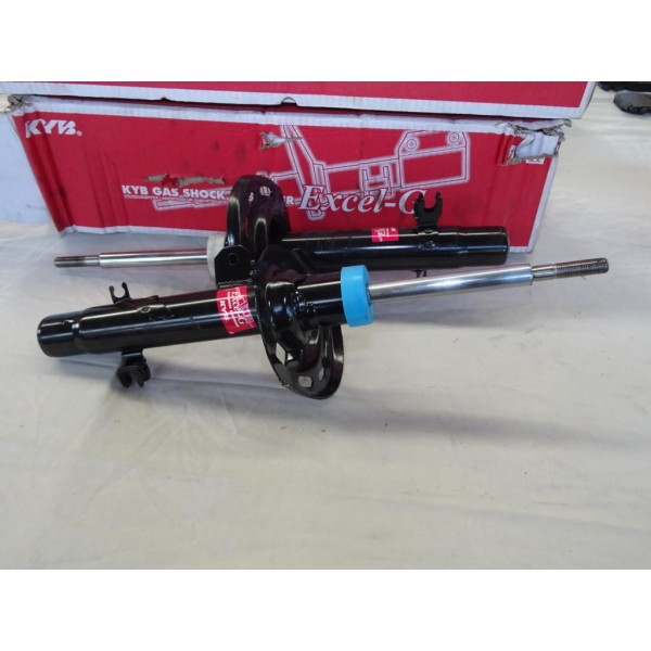 Lot 2 amortisseurs suspension avant KYB 3338002 + 3338003 pour peugeot 2008 partir de 2013 
