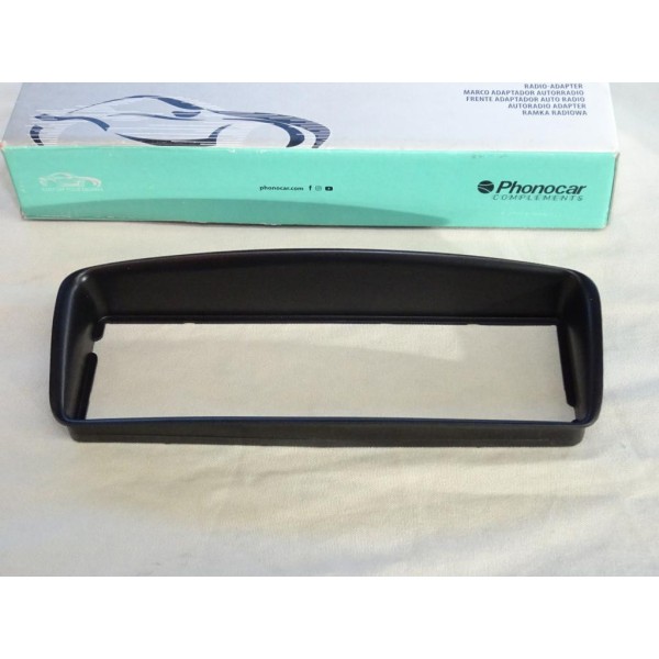 Cadre contour encradrement poste radio autoradio Phonocar 03241 pour peugeot 206 