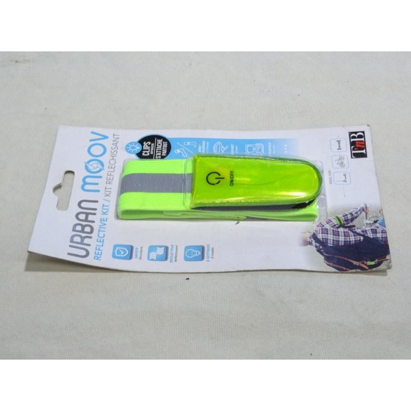 Kit de signalisation reflechissante Urbanmoov UMREFLECT 1 bracelet + 1 clip LED 
