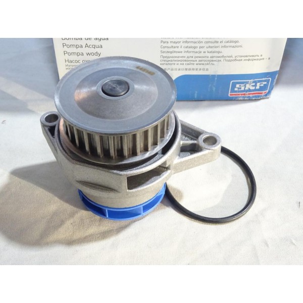 Pompe à eau SKF VKPC81210 pour volkswagen fox golf 3 III polo 3 4 III IV vento skoda octavia felicia seat arosa cordoba 1 2 3 4 