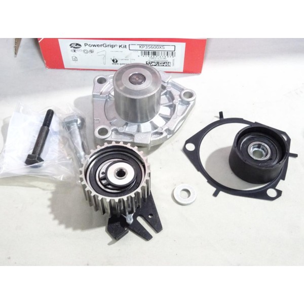 Jeu galets tendeur + enrouleur + pompe à eau (courroie de distribution non incluse) Gates KP35600XS pour alfa romeo 147 156 GT f