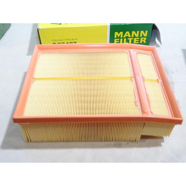 Filtre à air Mann filter C27187 pour audi A4 B6 B7 4.2 essence 