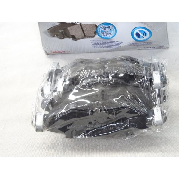 Jeu 4 plaquettes de frein avant montage bosch Norauto NRP1513 pour toyota yaris dont verso P1 et P2 