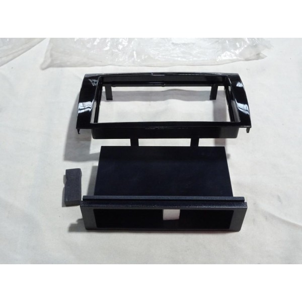 Cadre contour poste radio autoradio noir brillant Silim 2259 pour fiat bravo 2 II partir de 2007 
