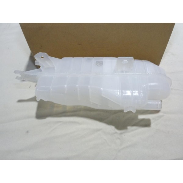 Bocal reservoir liquide de refroidissement Quinton Hazell QVE548 pour renault clio 3 III modus essence et diesel 