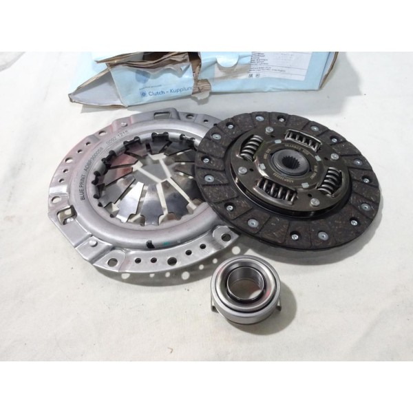 Kit embrayage disque + mecanisme + butée Blue print ADN130248 pour opel agila B suzuki splash alto 1.0 1.2 essence