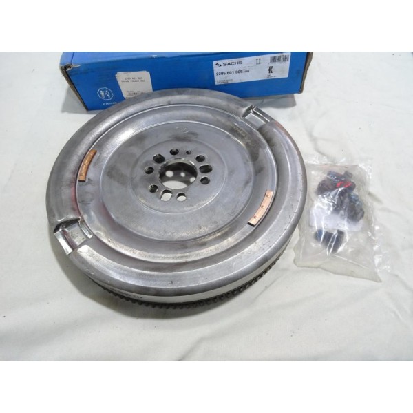 Volant moteur bimasse embrayage Sachs 2295601009 pour audi A1 A3 Q2 seat altea leon 2 3 II III ibiza 4 5 IV V toledo 4 IV ateca 