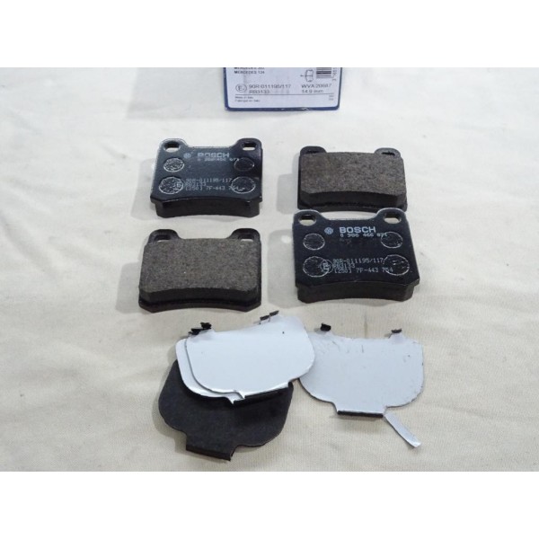 Jeu 4 plaquettes de frein arriere montage teves Bosch BP697 0986466871 pour mercedes 190 W201 classe C E W124 W202 
