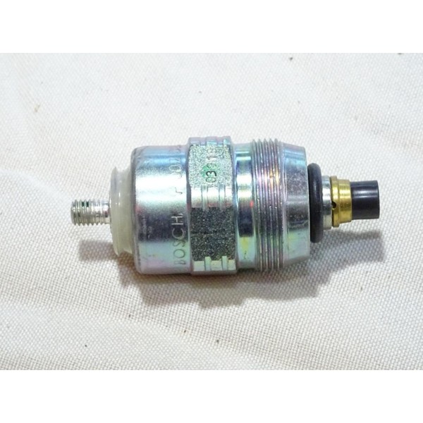 Solenoide electrovanne arret pompe à injection Bosch F002D20502 pour iveco volvo cummins fiat case IH man nissan 