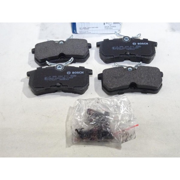 Jeu 4 plaquettes de frein arriere montage girling Bosch BP241 0986494011 pour ford focus 1 fiesta 6 VI 