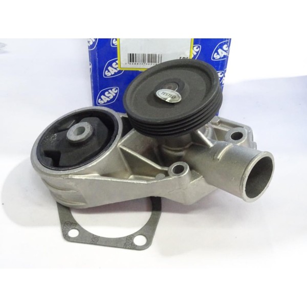 Pompe à eau avec joint Sasic 9000968 pour skoda felicia 1 2 I II 1.3 essence 
