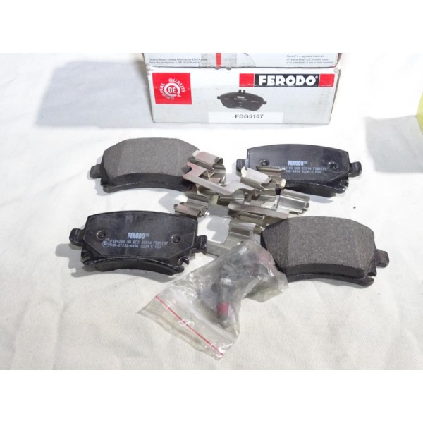 Jeu 4 plaquettes de frein arriere montage TRW Ferodo FDB5107 pour seat leon 3 III skoda superb 2 II volkswagen golf 5 6 7 V VI V