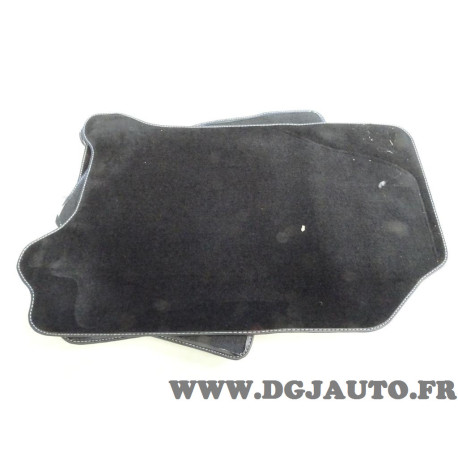 Jeu 4 tapis de sol sur mesure avant + arriere Norauto 2195688 pour renault laguna 2 II partir de 03/2001 