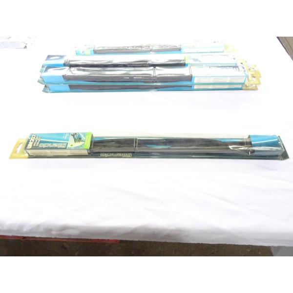 Jeu 2 balais essuie glace attache standard 645mm + 520mm silencio Valeo UM207 567887 pour peugeot 607 