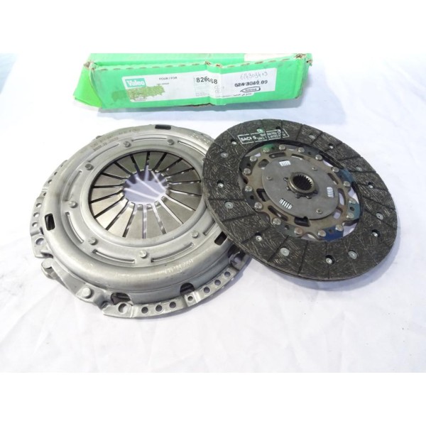 Kit embrayage disque + mecanisme Valeo 826468 pour skoda octavia volkswagen golf 3 4 III IV bora 1.9TDI 1.9 TDI diesel 