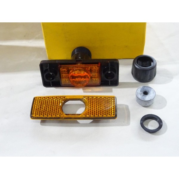 Feu de gabarit position laterale LED Hella 2PS008382-801 pour remorque fourgon camion 