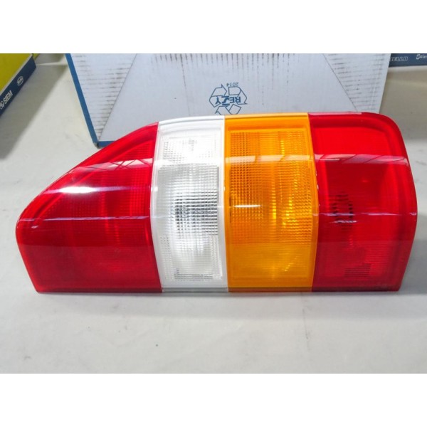 Feu lanterne arriere droit Magneti marelli LLC361 712367201119 pour mercedes sprinter W901 W902 W903 W904 