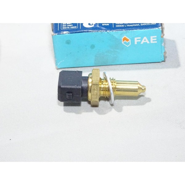 Sonde temperature liquide de refroidissement FAE 33155 pour BMW serie 1 3 5 6 7 X5 X6 Z3 E36 E38 E39 E46 E53 E60 E61 E63 E64 E65