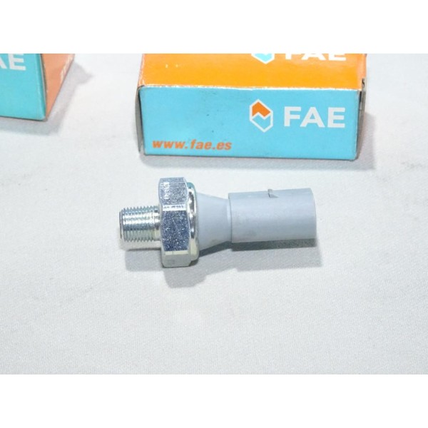 Sonde capteur pression huile FAE 12830 pour citroen C-crosser C4 aircross mitsubishi outlander grandis colt L200 pajero lancer A