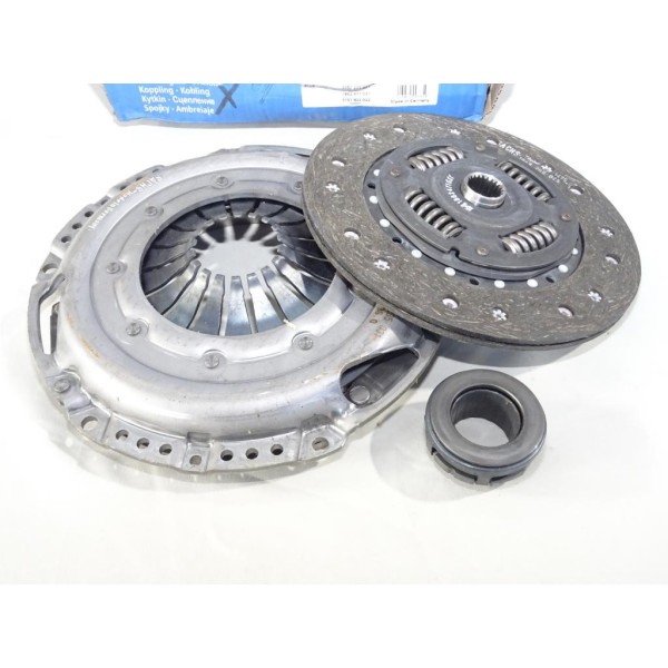 Kit embrayage disque + mecanisme + butée Sachs 3000388001 pour audi 100 2.4D 2.4 D diesel 