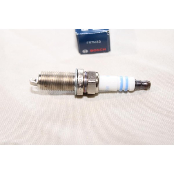 Lot 5 bougies allumage iridium Bosch FR7NI33 0242236528 pour ford focus 2 II kuga hyundai genesis land rover freelander lexus GS