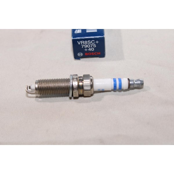 Lot 2 bougies allumage yttrium Bosch 0242129510 VR8SC+ pour citroen C2 C3 C4 peugeot 206 207 307 1007 renault twingo kangoo clio